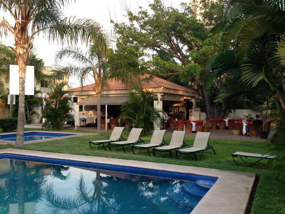 Hotel Real Posada Manzanillo Bagian luar foto